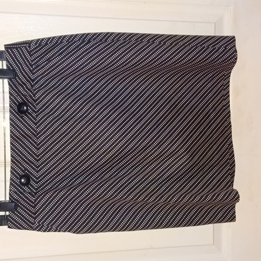 Worthington skirt